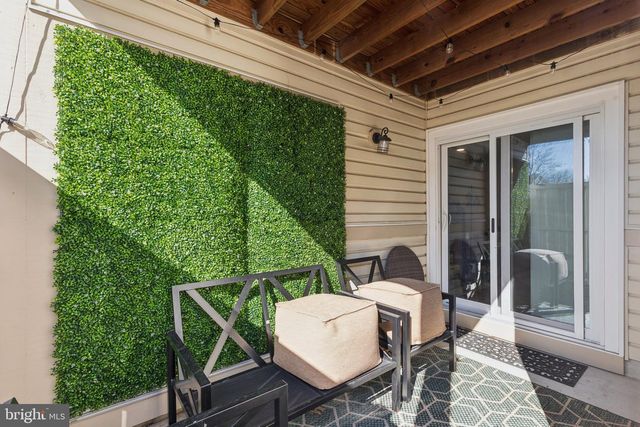 263 STEEPLECHASE CT, Woodbury, NJ 08096