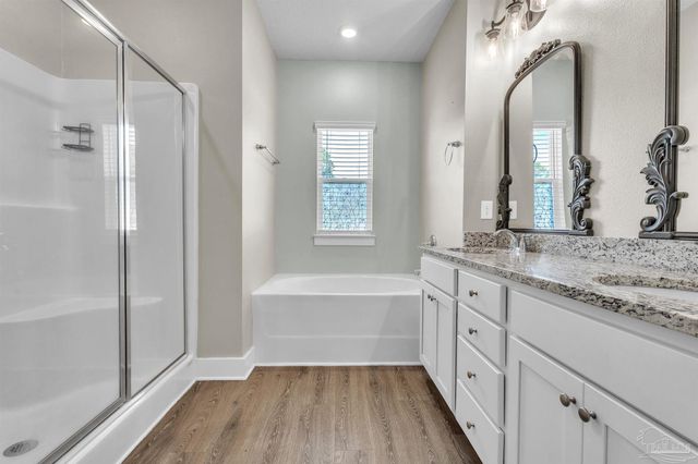 4499 Water Leaf Cv, Gulf Breeze, FL 32563