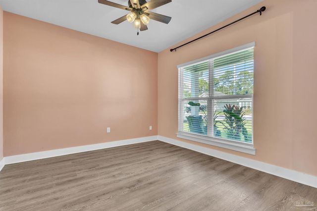 4499 Water Leaf Cv, Gulf Breeze, FL 32563