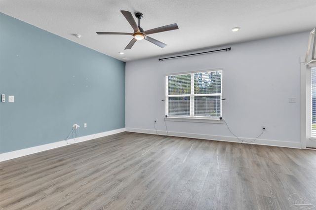 4499 Water Leaf Cv, Gulf Breeze, FL 32563