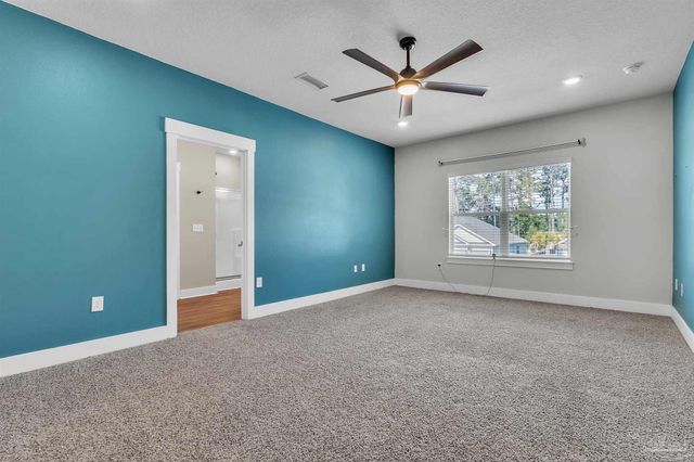 4499 Water Leaf Cv, Gulf Breeze, FL 32563