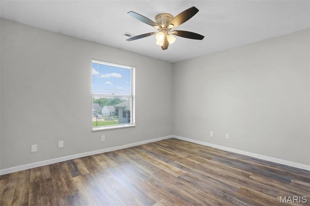 1630 Summergate Parkway J, St Peters, MO 63303