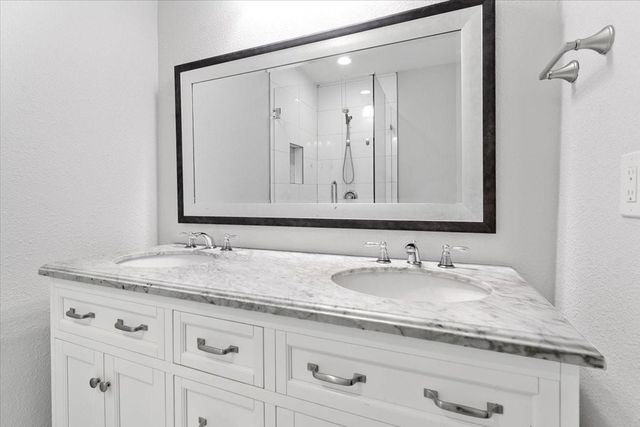 117 Ida Street, Mckinney, TX 75069