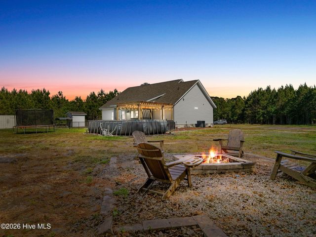 1042 Mable Drive, Calabash, NC 28467