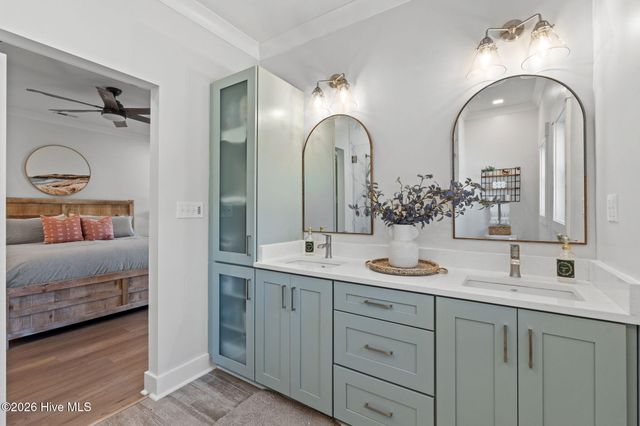 1042 Mable Drive, Calabash, NC 28467