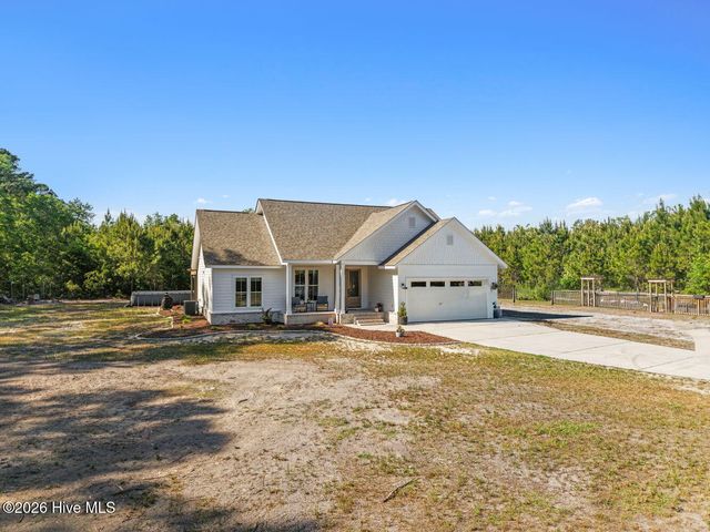 1042 Mable Drive, Calabash, NC 28467