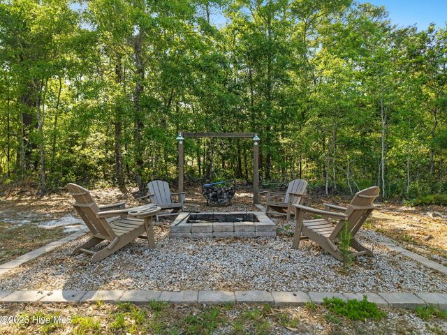 1042 Mable Drive, Calabash, NC 28467