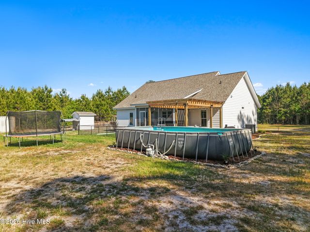 1042 Mable Drive, Calabash, NC 28467