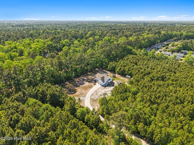 1042 Mable Drive, Calabash, NC 28467