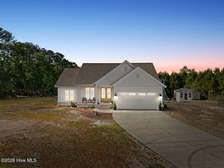1042 Mable Drive, Calabash, NC 28467