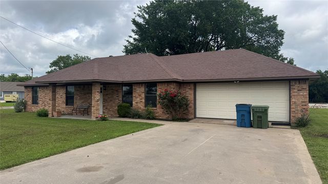 209 S Greenville Avenue, Josephine, TX 75164