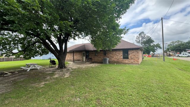 209 S Greenville Avenue, Josephine, TX 75164
