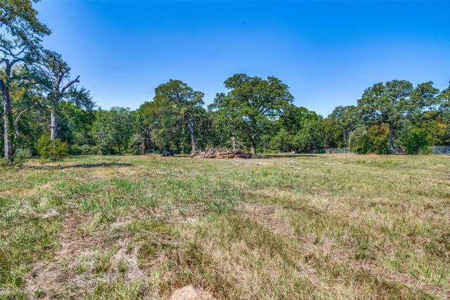 4105 Hickory Tree Road, Balch Springs, TX 75180