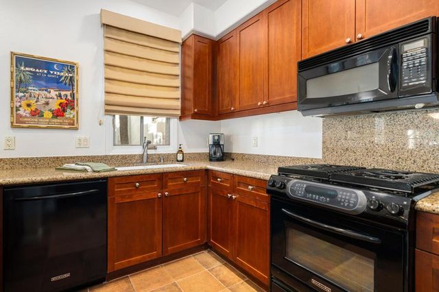 48717 Classic Drive, La Quinta, CA 92253