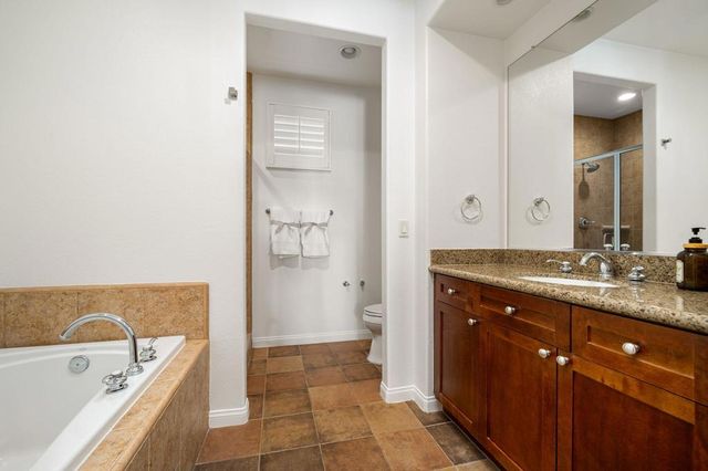 48717 Classic Drive, La Quinta, CA 92253