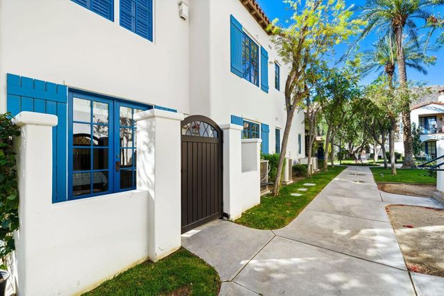 48717 Classic Drive, La Quinta, CA 92253