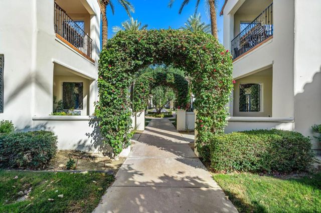 48717 Classic Drive, La Quinta, CA 92253