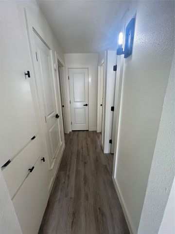 4824 Wellesley Avenue APT D, Fort Worth, TX 76107