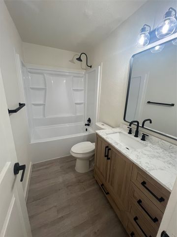 4824 Wellesley Avenue APT D, Fort Worth, TX 76107