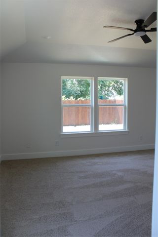 936 E Annie Street, Fort Worth, TX 76104