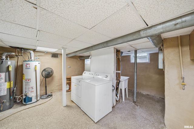 1637 W MOSS Avenue, Peoria, IL 61606