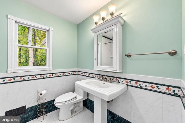 292 GLENN AVE, Lawrence, NJ 08648