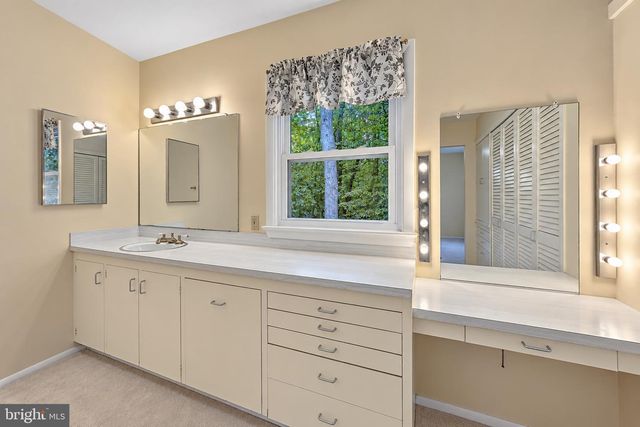 292 GLENN AVE, Lawrence, NJ 08648