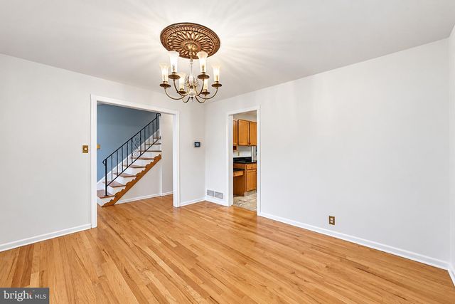 292 GLENN AVE, Lawrence, NJ 08648