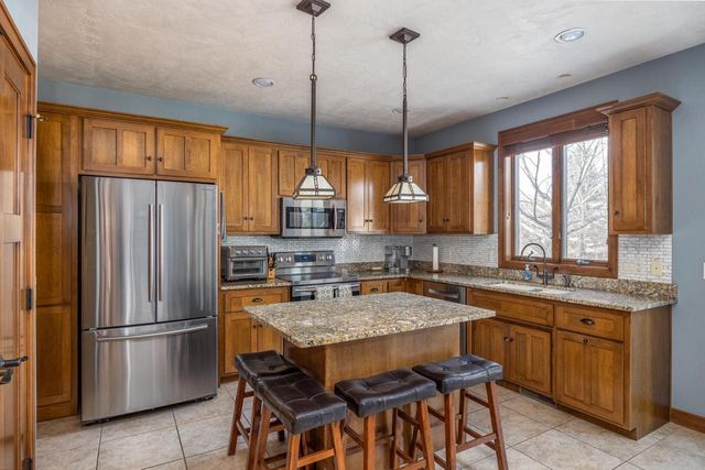 N9221 PHLOX DRIVE, Appleton, WI 54915