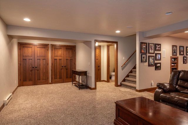 N9221 PHLOX DRIVE, Appleton, WI 54915