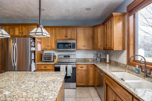 N9221 PHLOX DRIVE, Appleton, WI 54915