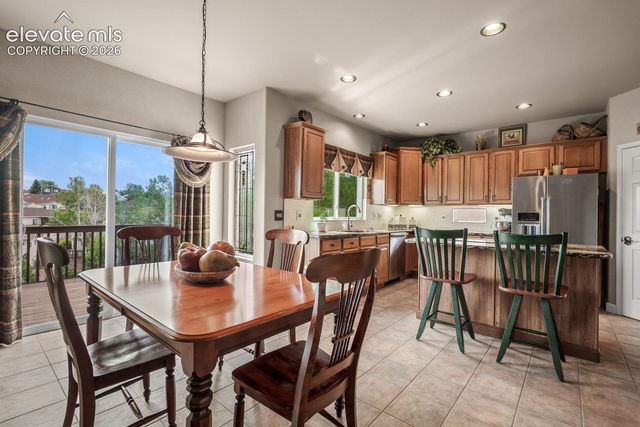5655 Bridlespur Ridge Place, Colorado Springs, CO 80918