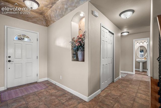 5655 Bridlespur Ridge Place, Colorado Springs, CO 80918