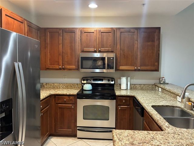 13651 Julias WAY 1428, Fort Myers, FL 33919