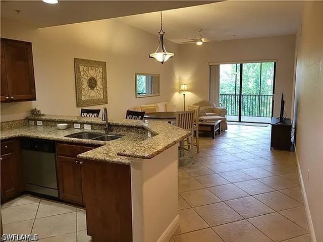 13651 Julias WAY 1428, Fort Myers, FL 33919