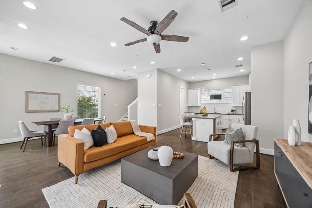 2619 Hutchins Street, Houston, TX 77004