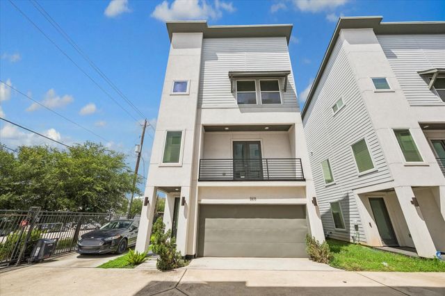 2619 Hutchins Street, Houston, TX 77004