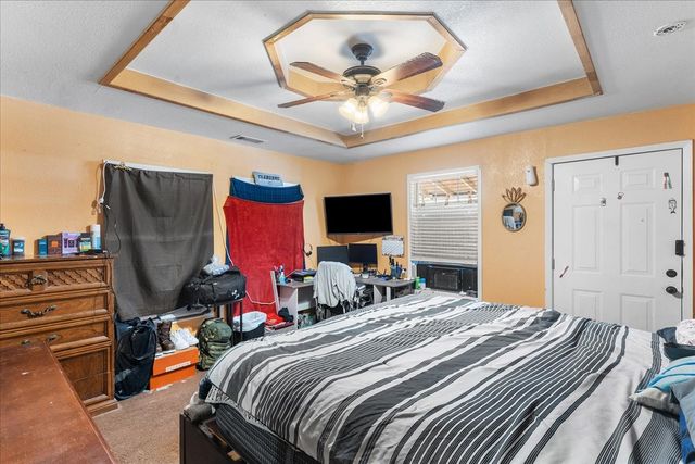 109 N Kouns Street, Cleburne, TX 76031