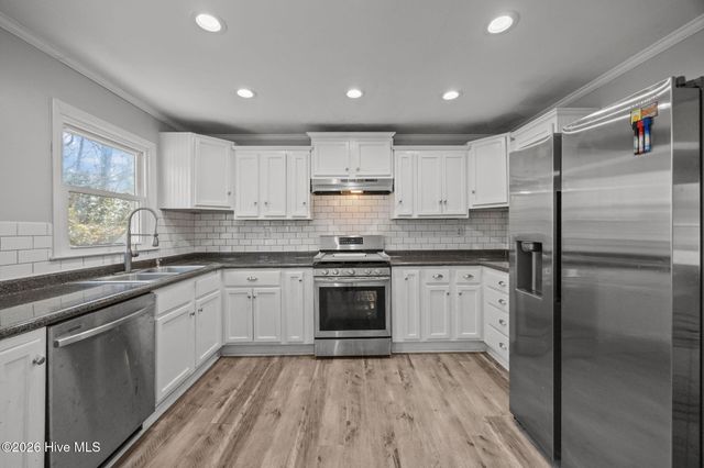 120 Jupiter Trail, Jacksonville, NC 28546