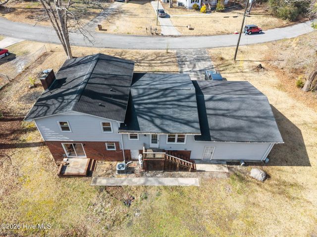 120 Jupiter Trail, Jacksonville, NC 28546