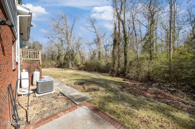 120 Jupiter Trail, Jacksonville, NC 28546