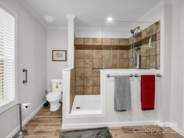 48 Rainbow Lake Circle, Black Mountain, NC 28711