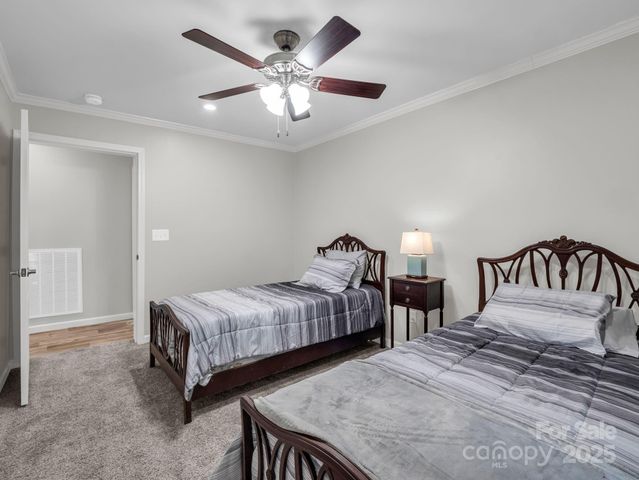 48 Rainbow Lake Circle, Black Mountain, NC 28711