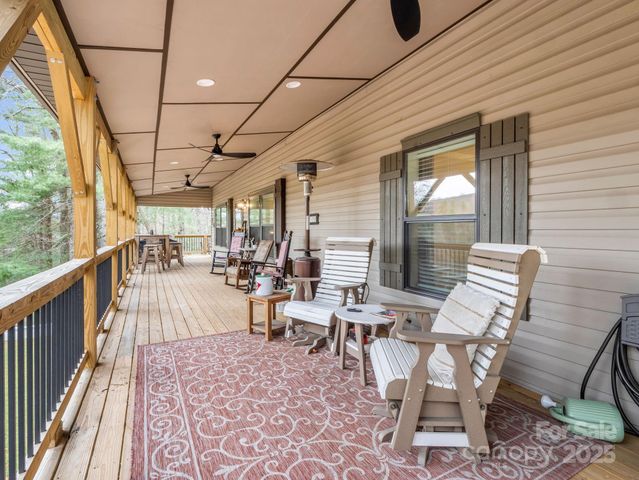 48 Rainbow Lake Circle, Black Mountain, NC 28711