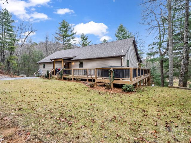 48 Rainbow Lake Circle, Black Mountain, NC 28711