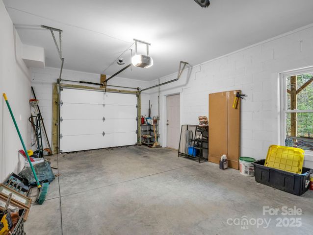 48 Rainbow Lake Circle, Black Mountain, NC 28711