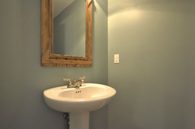 325 SAM HOUSTON CIRCLE, Clarksville, TN 37040