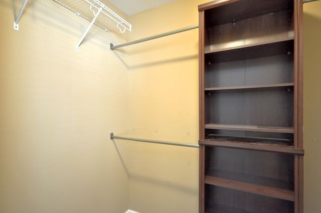 325 SAM HOUSTON CIRCLE, Clarksville, TN 37040