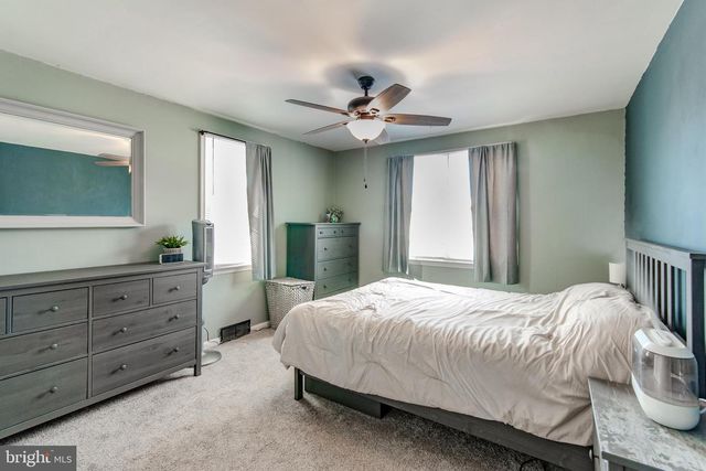 112 MT EPHRAIM, Mount Ephraim, NJ 08059