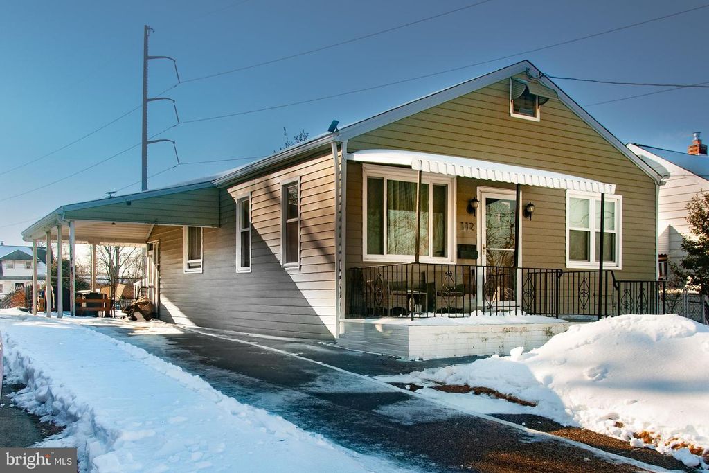 Image 1 of property listing at 112 MT EPHRAIM, Mount Ephraim, NJ 08059